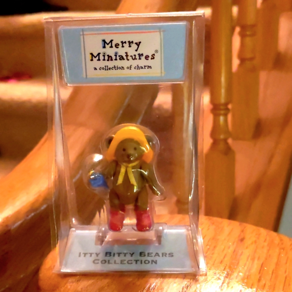 Merry miniatures itty bitty bears collection (Raindrop)